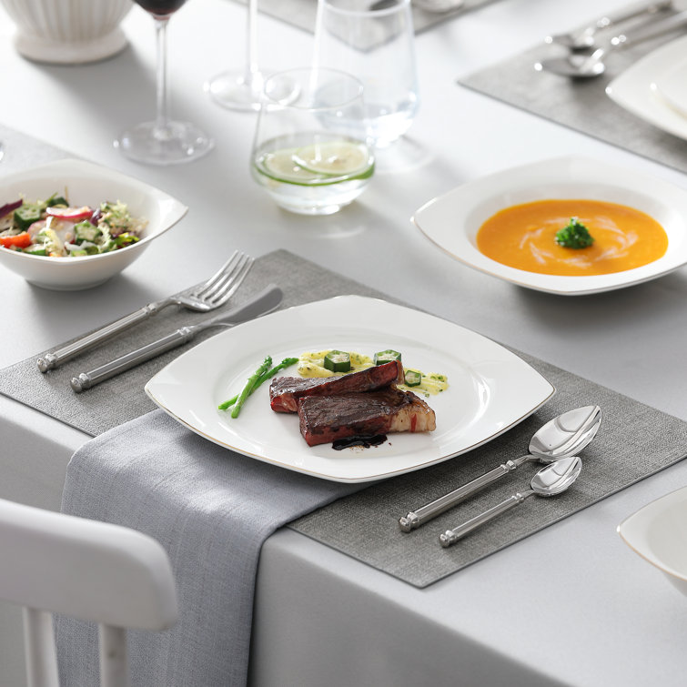 Ivy Bronx 32Piece White Bone China Dinnerware Set With Golden Trim